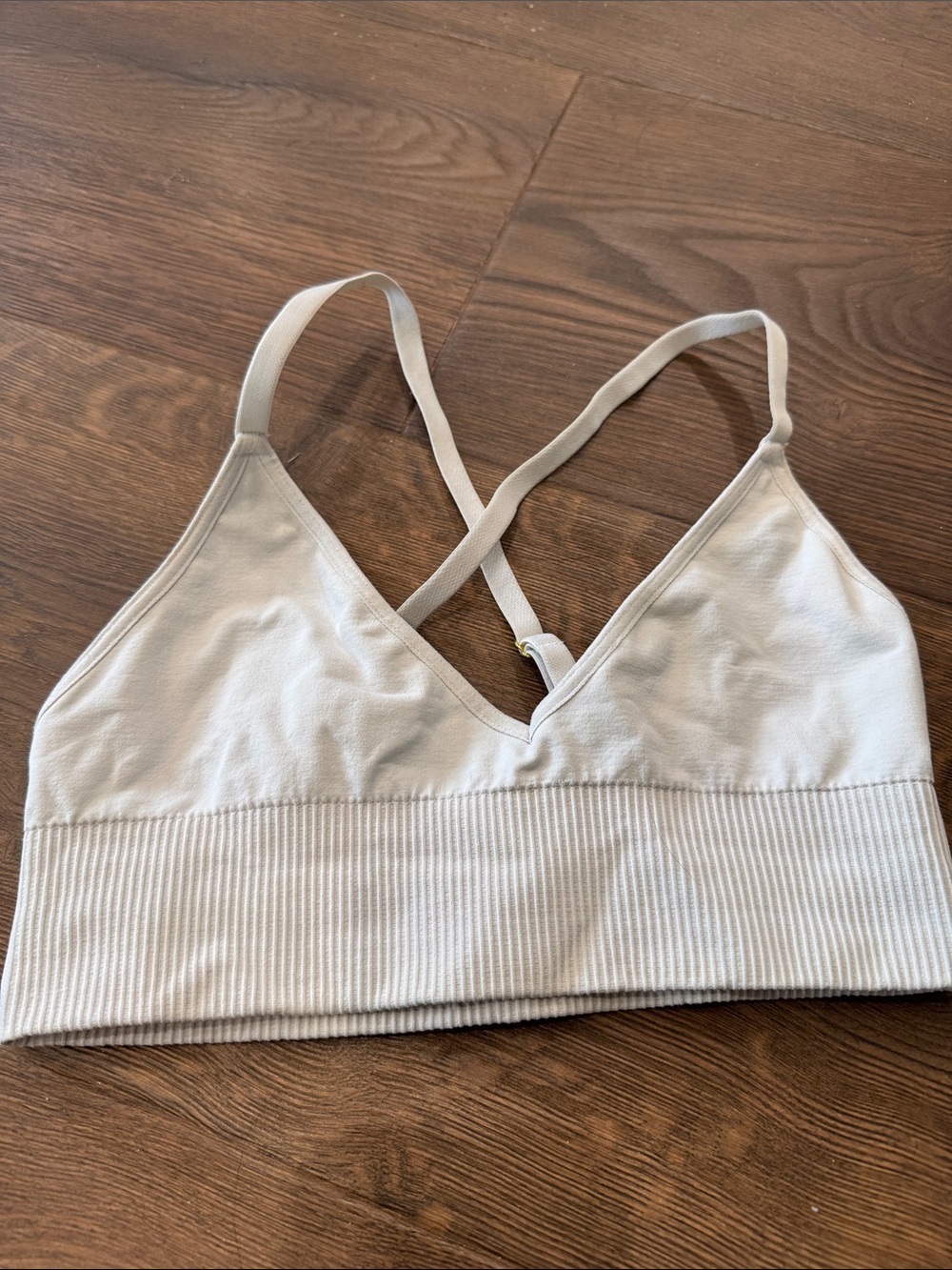 Light Gray Seamless V-Neck Bralette with Cross-Back Straps